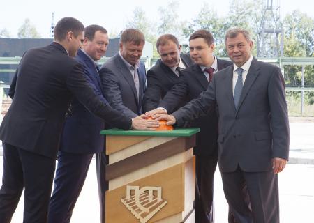 Состоялось торжественное открытие Лесопильно-деревообрабатывающего комплекса по производству пиломатериалов и погонажных изделий «СОЮЗ-Центр» Состоялось торжественное открытие Лесопильно-деревообрабатывающего комплекса по производству пиломатериалов и погонажных изделий «СОЮЗ-Центр»